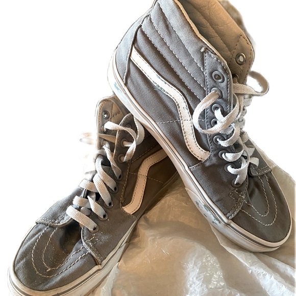Gray Hi-Top Vans, Sz 7.5 - Picture 1 of 2